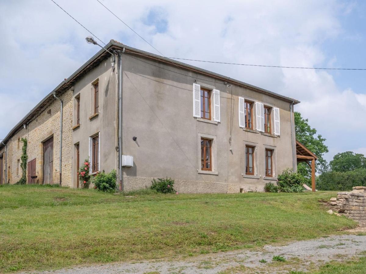 Vintage Holiday Home With Private Garden Nouart Δωμάτιο φωτογραφία